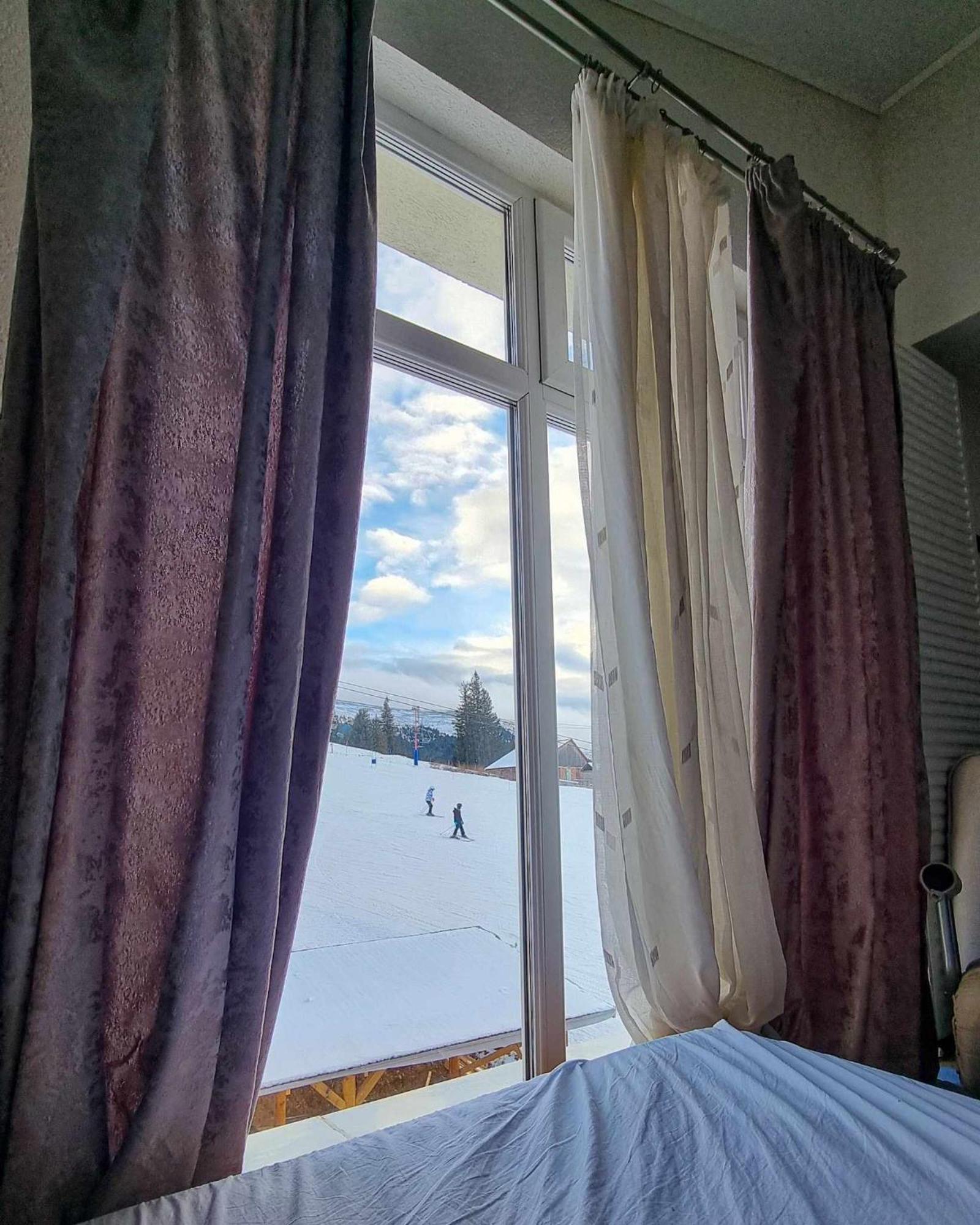 Pensiunea Sky Lupeni  Zewnętrze zdjęcie