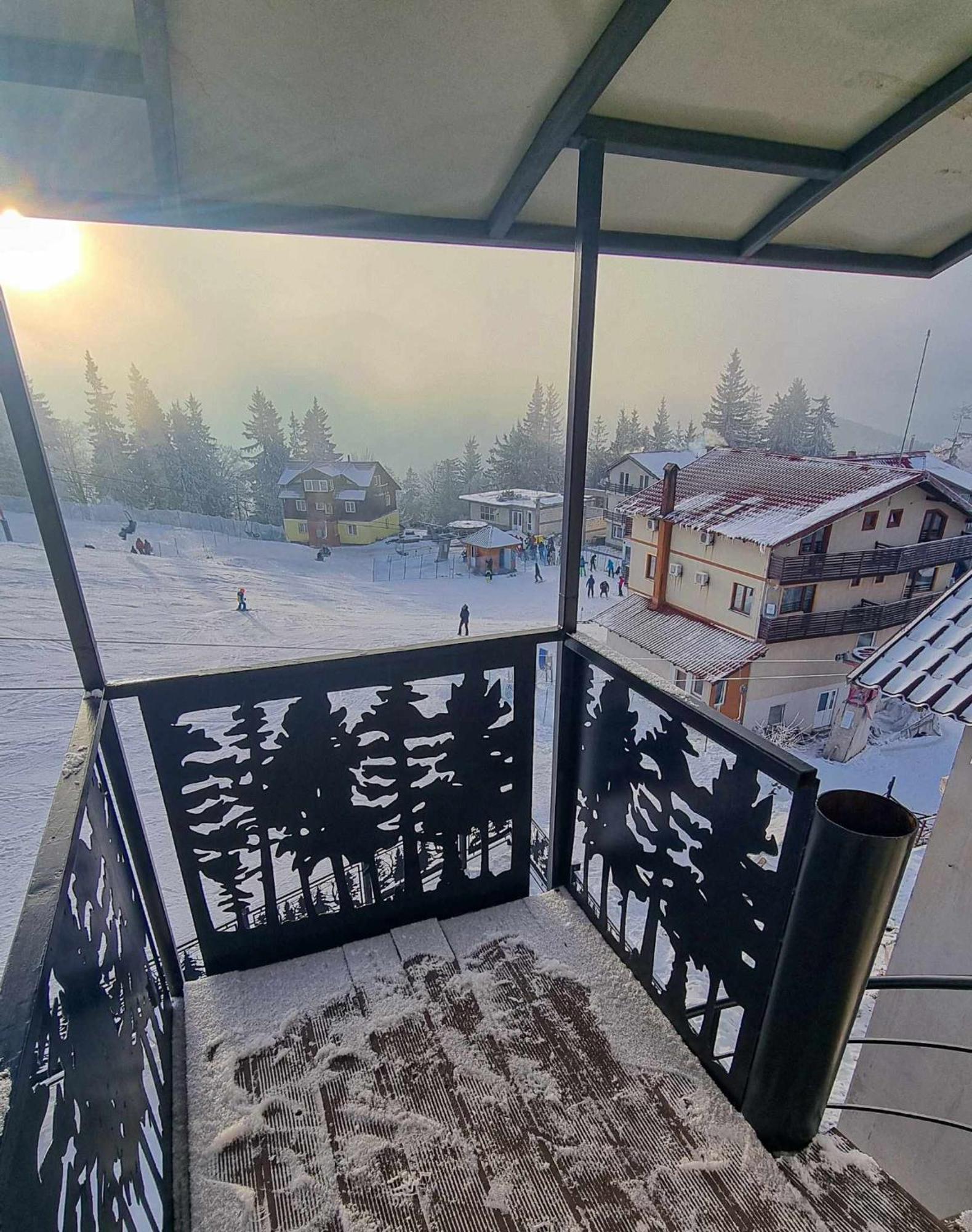 Pensiunea Sky Lupeni  Zewnętrze zdjęcie