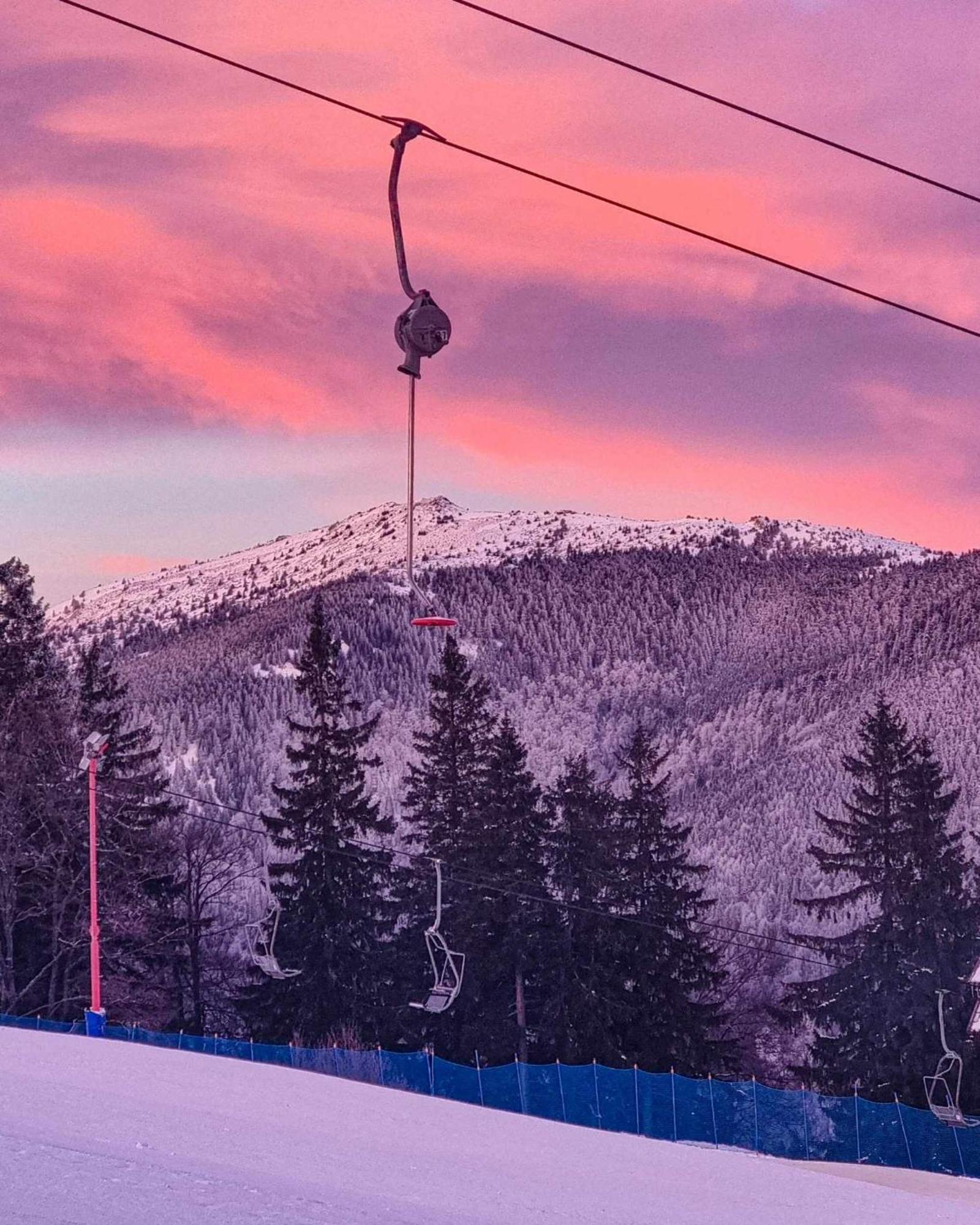 Pensiunea Sky Lupeni  Zewnętrze zdjęcie